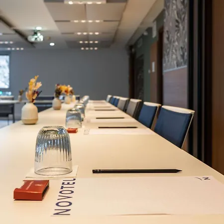 فندق نوفوتيل غار دي ليون