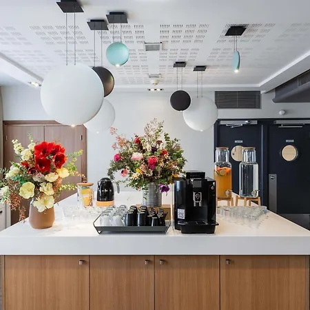 نوفوتيل غار دي ليون فندق