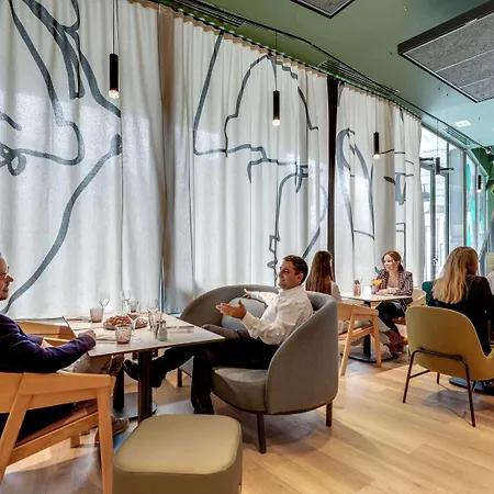 Novotel Gare De Lyon 4* Paris