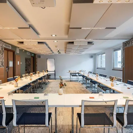 Novotel Gare De Lyon 4*
