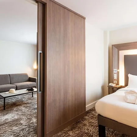 Hotel Novotel Gare De Lyon 4*