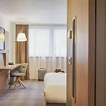 Novotel Gare De Lyon 4*