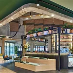 Novotel Gare De Lyon 4*