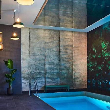 Novotel Gare De Lyon 4* Paris