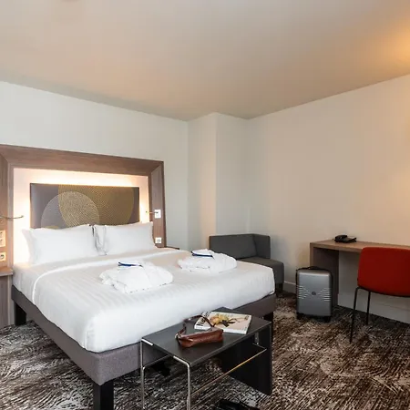 Novotel Gare De Lyon Hotel 4*