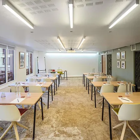 Novotel Gare De Lyon 4*