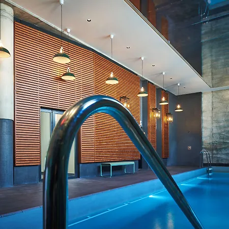 Novotel Gare De Lyon 4* Paris