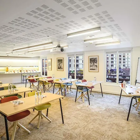 Novotel Gare De Lyon 4* Parigi