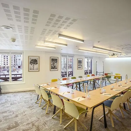 Otel Novotel Gare De Lyon 4*