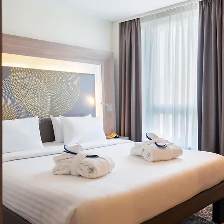 Novotel Gare De Lyon Hotel 4*