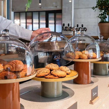 Novotel Gare De Lyon 4*