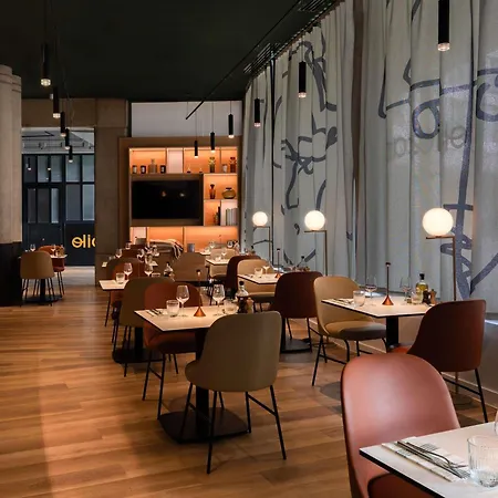 Novotel Gare De Lyon 4* Paris