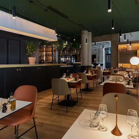 Novotel Gare De Lyon Hotel