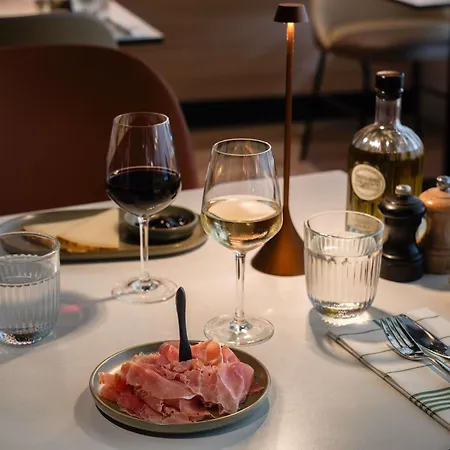Novotel Gare De Lyon 4*