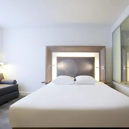 Novotel Gare De Lyon Отель 4*